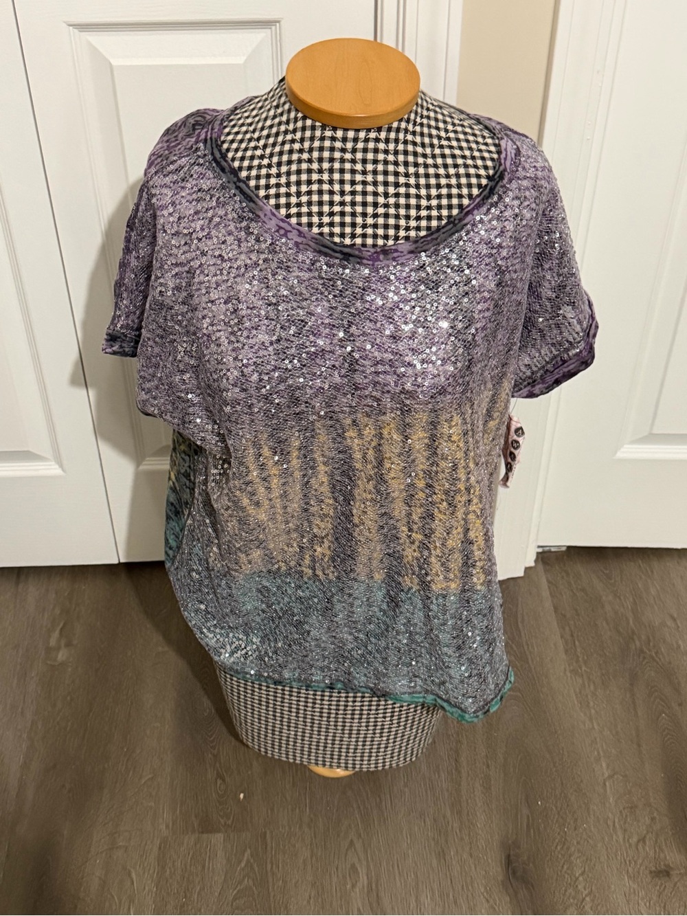 Awake couture nwt never worn top size medium